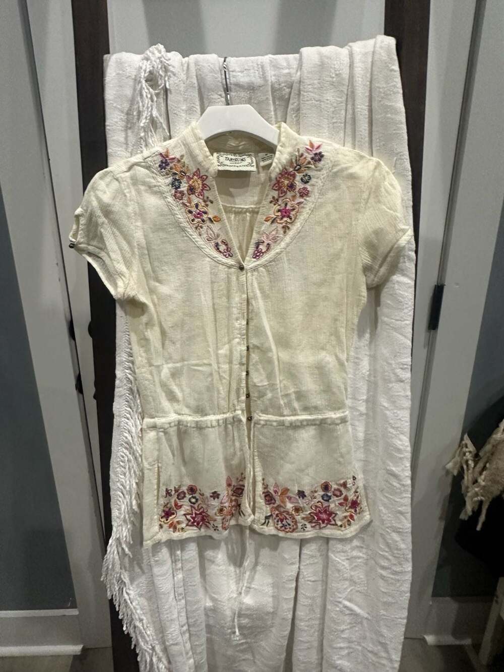 Tantrums Embroidered Blouse Size M Ivory Cotton